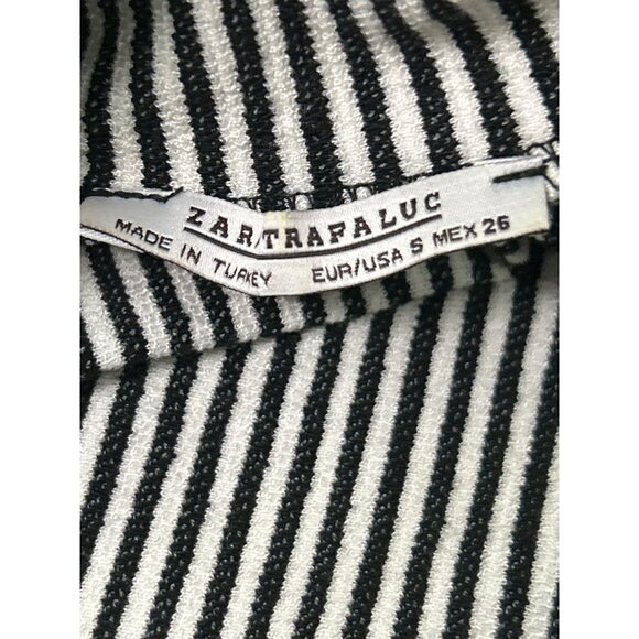 Zara Women’s Small High‎ Neck Striped Blouse Minimalist Preppy Coquette Style - Picture 8 of 9
